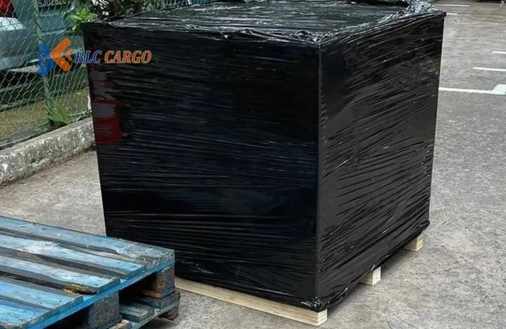 Jasa cargo internasional terpercaya untuk pengiriman barang lintas negara yang aman, cepat, transparan, dengan layanan door to door.